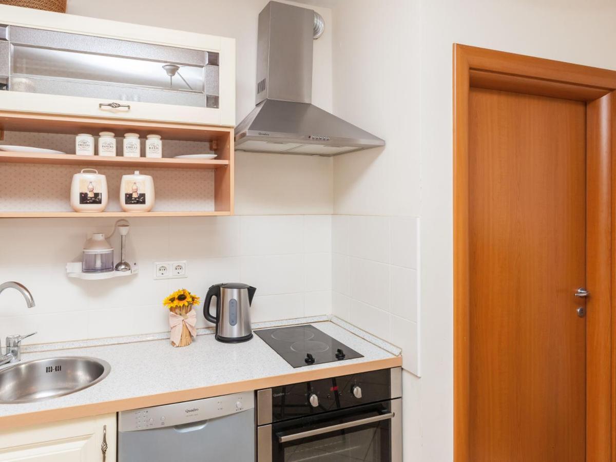 Apartment Ella Sea View Bol Luaran gambar